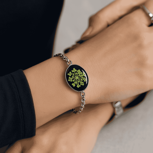 Real Green Flower Resin Bracelet – Black Oval Pendant
