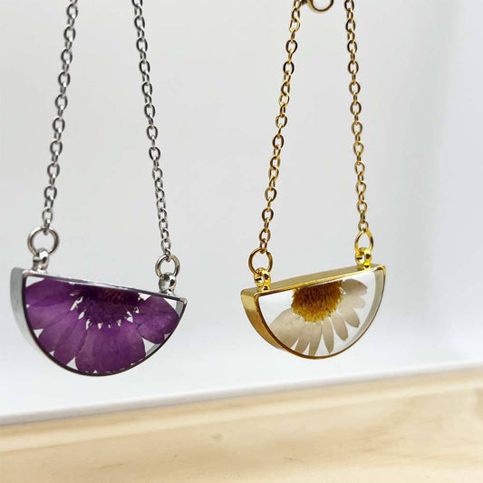 Combo white & purple pendant chain