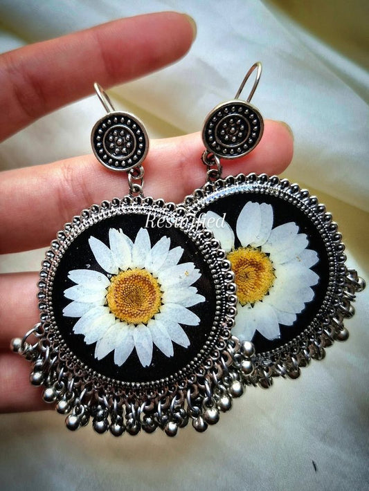 Daisy Resin Earrings | Ethnic Floral Statement Jewelry