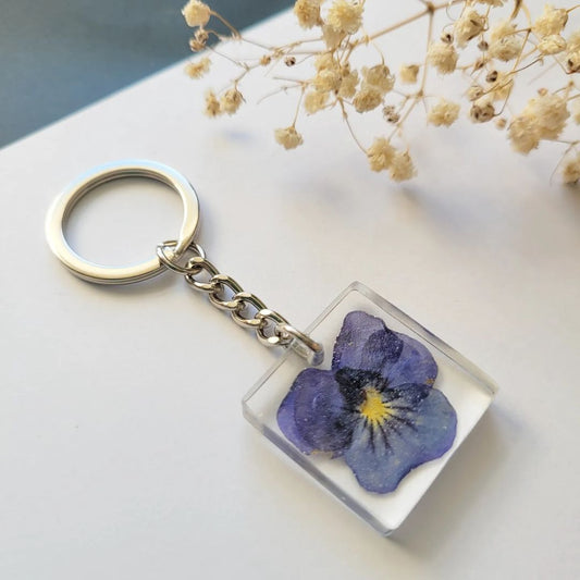 Customized Resin Keychain – Square Design with Preserved Blue Flower