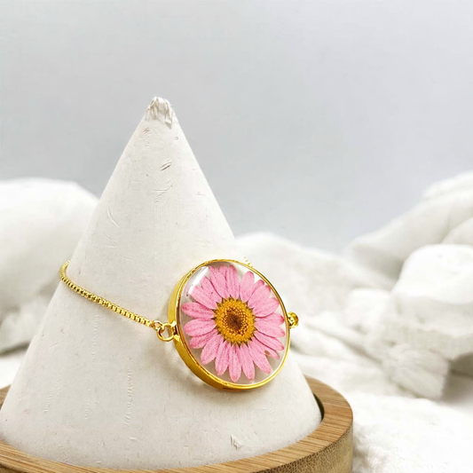 Real Pink Daisy Resin Bracelet – Handmade Floral Gold Chain Bracelet for Women