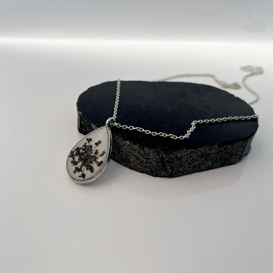 Teardrop Resin Necklace with Dried Flower Pendant