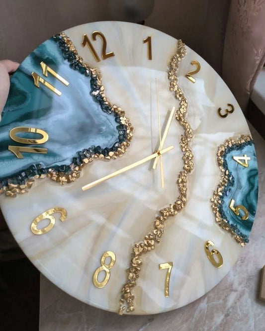 Green & Gold Resin Wall Clock – Handmade Luxury Epoxy Crystal Timepiece