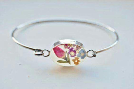 Oval Resin Bangle Bracelet with Real Dried Flowers